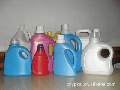 滄縣優(yōu)派克塑料制品經(jīng)銷處 專業(yè)供應(yīng)洗衣液瓶、塑料桶/罐等產(chǎn)品